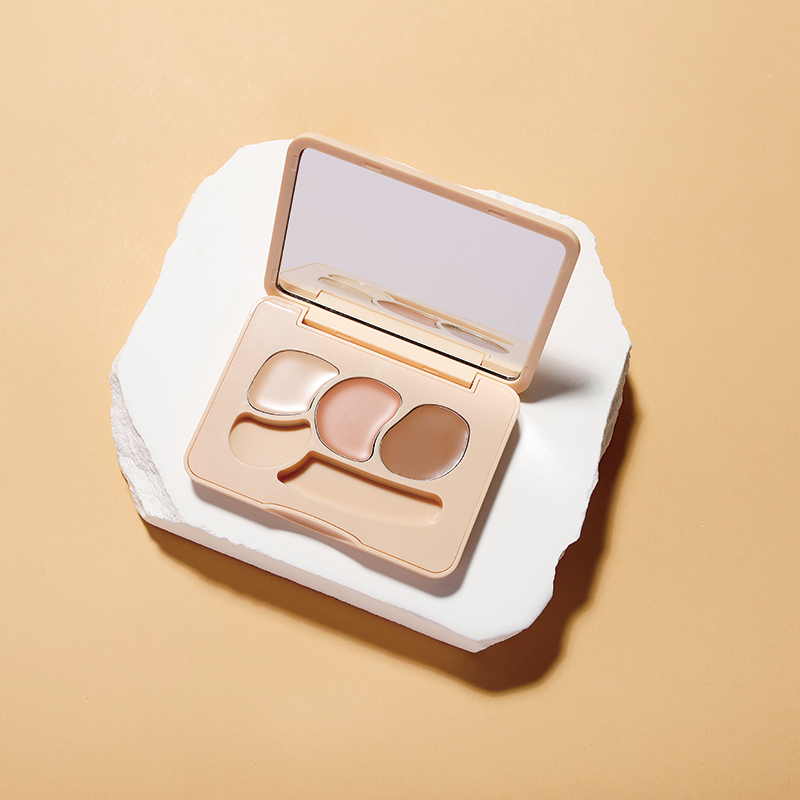 3 Colors Concealer 2