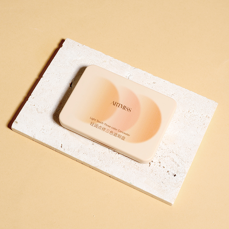 3 Colors Concealer 4